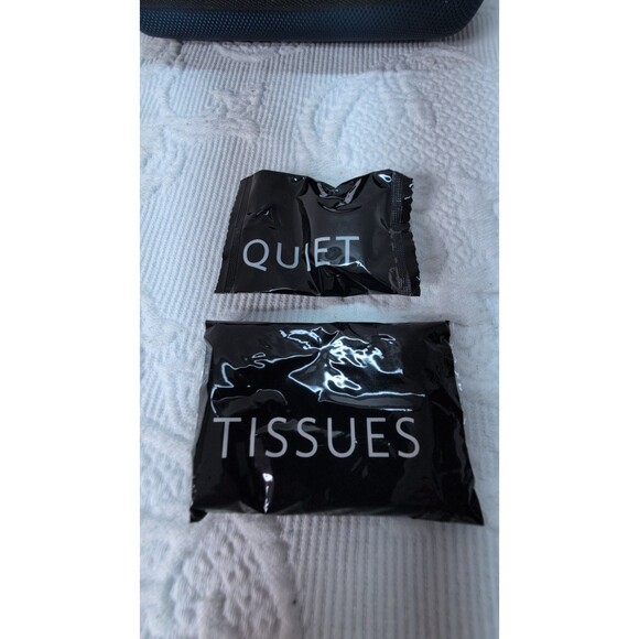 TUMI for Delta Hard Case Shell Toiletry Cosmetic Travel Kit Unused 11 Items - Picture 9 of 12